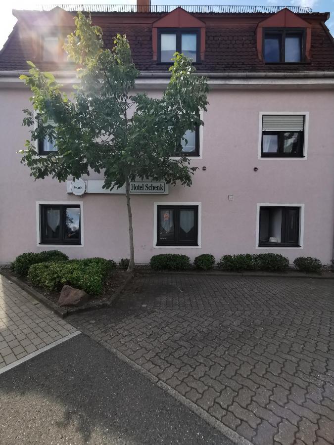 Hotel Schenk ピルマゼンス エクステリア 写真
