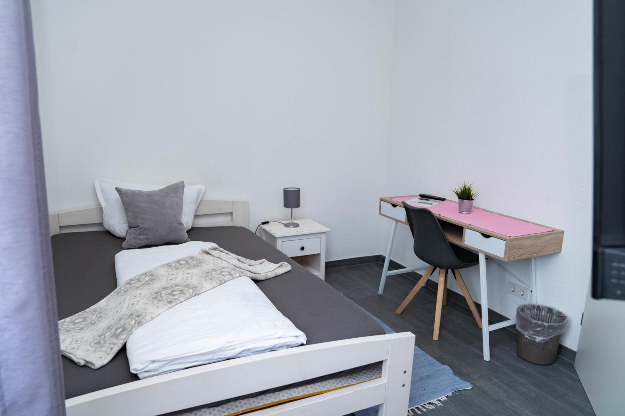 Hotel Schenk ピルマゼンス 部屋 写真